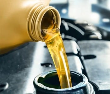 Rob and Son Garage-Specials-Oil-Change-3 (1)